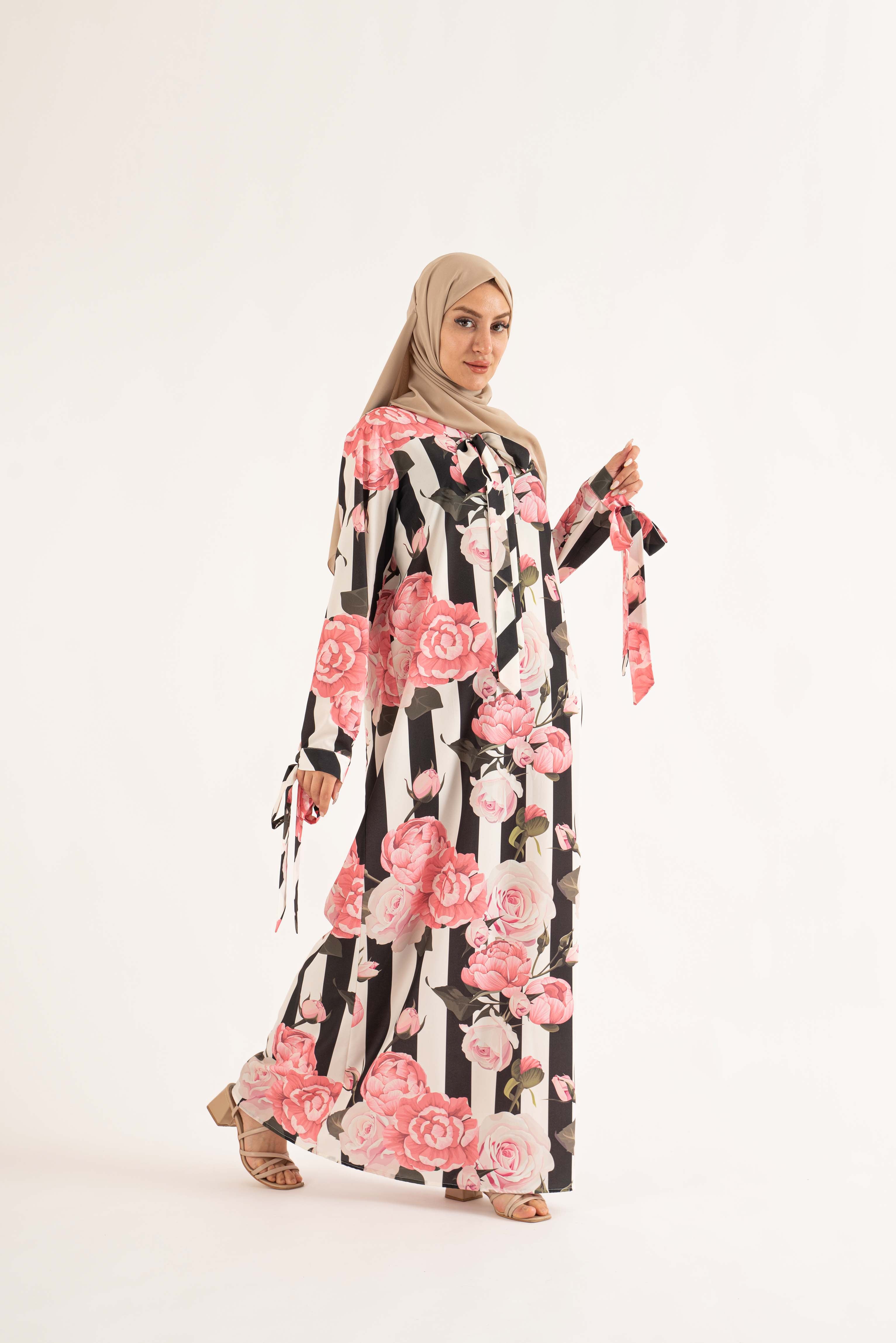 Merigold long dress - Modest Dresses, Abaya, Long Sleeve dress! TOLAVITA Merigold long dress - Modest Dresses, Abaya, Long Sleeve dress! TOLAVITA