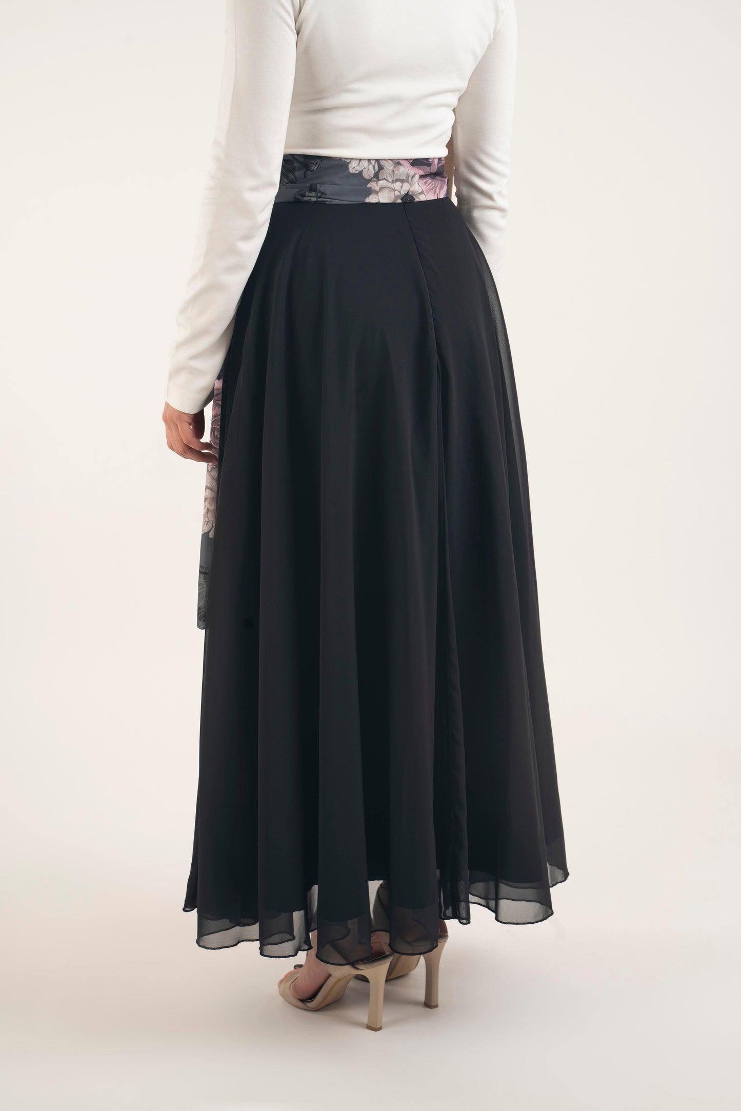 Black flow skirt - Modest Dresses, Abaya,Maxi, Long Sleeve dress!