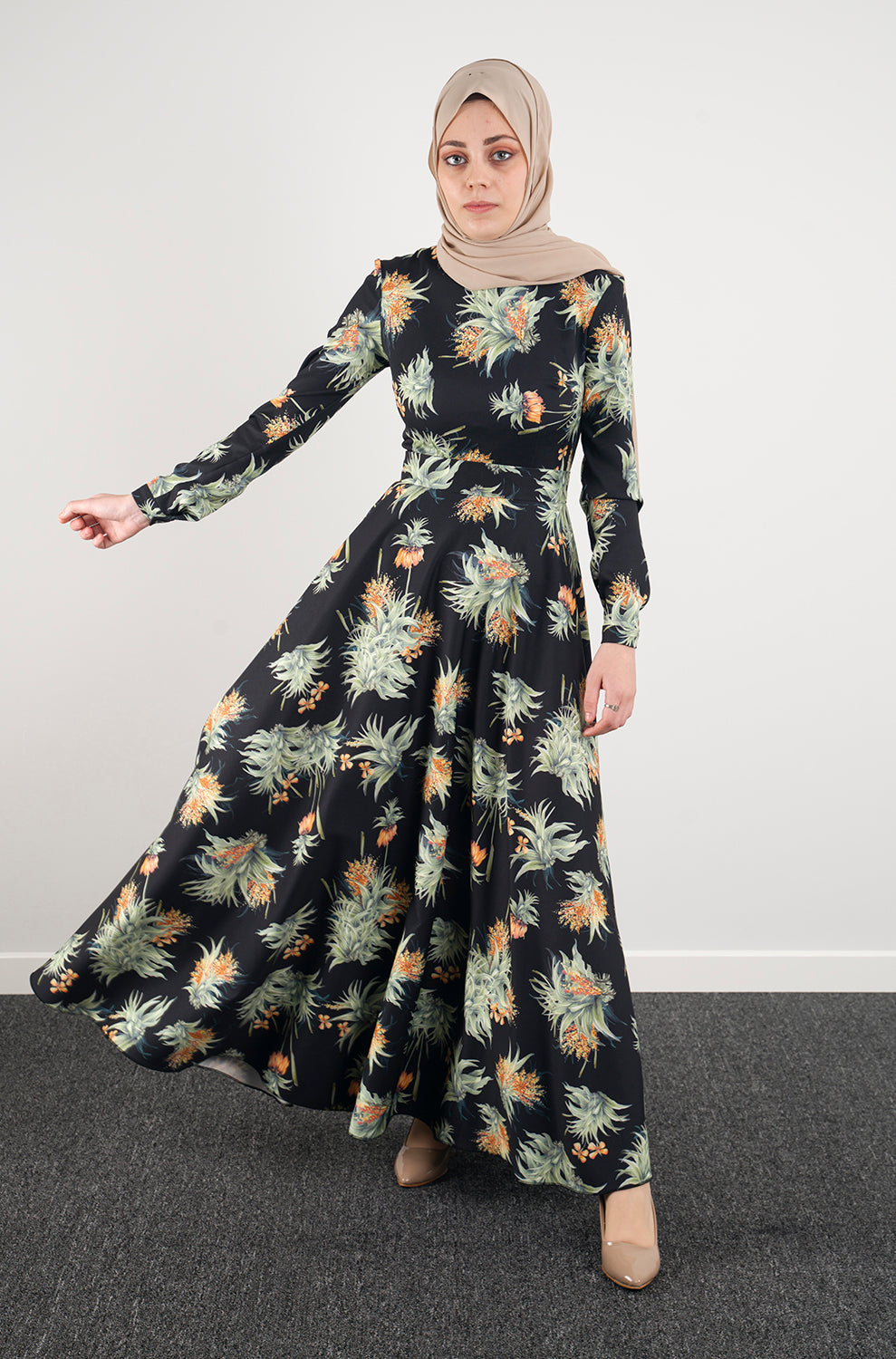 Botanic Flowing Dress Botanic Flowing Dress