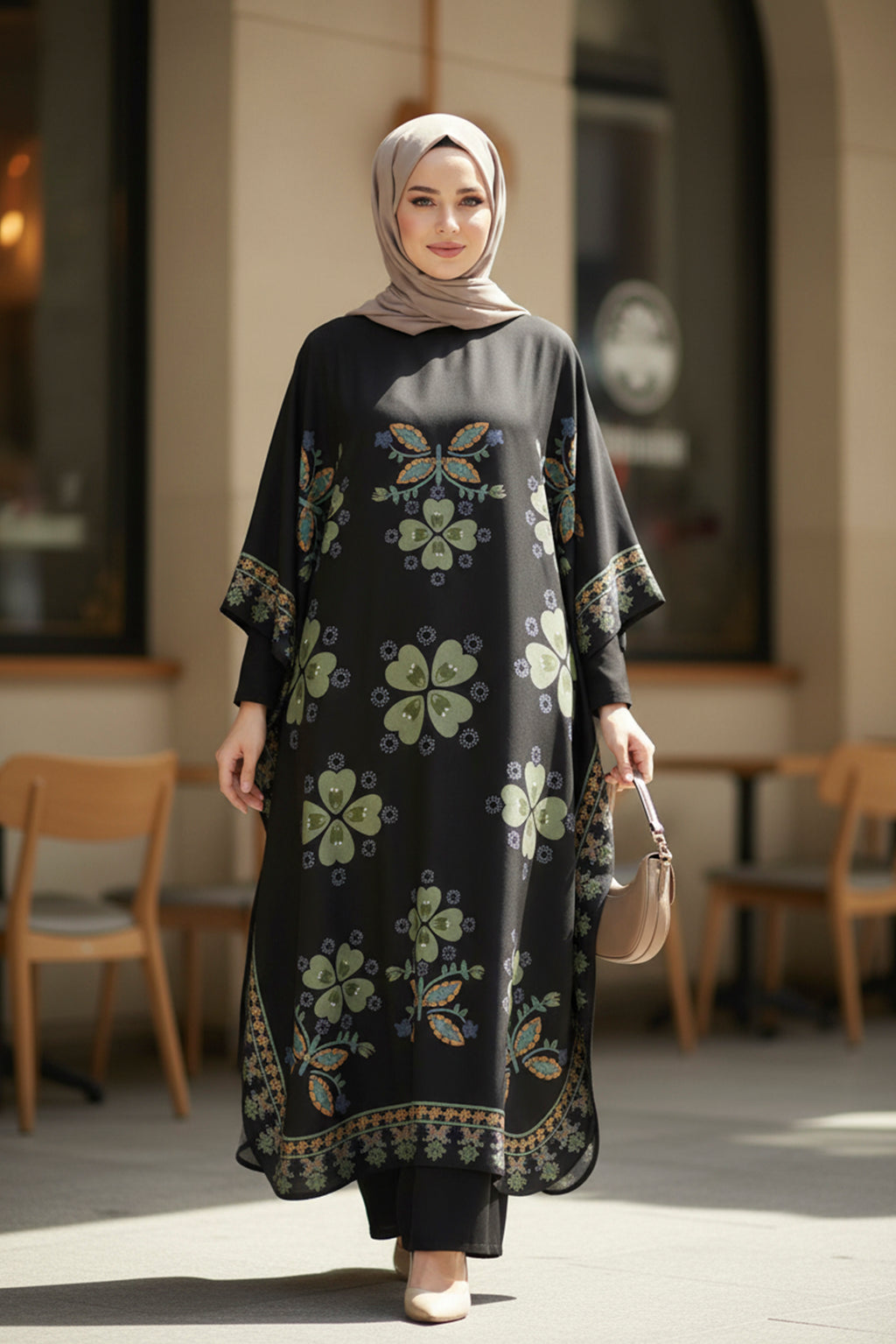 Black Floral Modest Kaftan Maxi Dress – Relaxed Elegant Fit