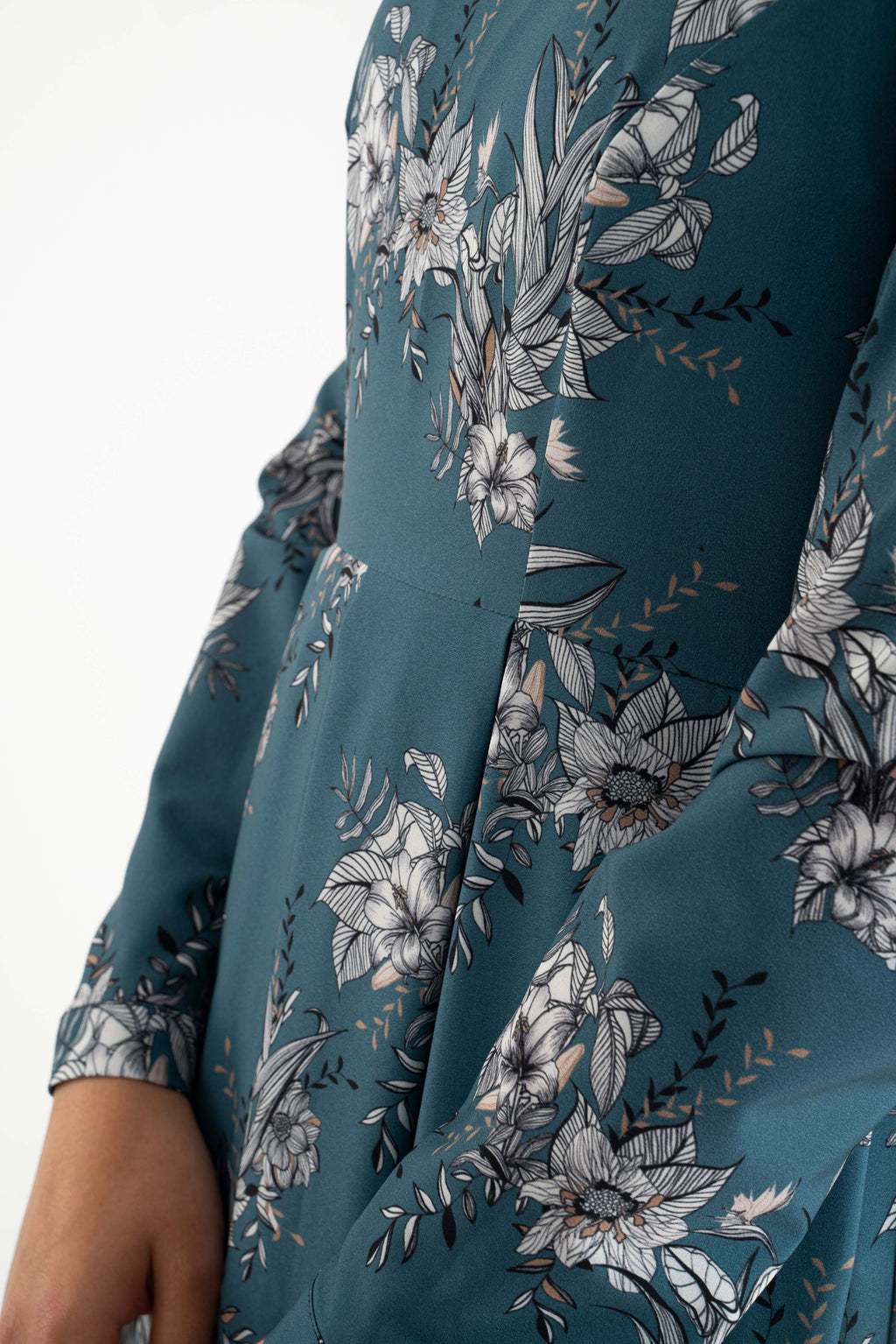 Alyse Modest Dresses, Abaya, Long Sleeve dress!