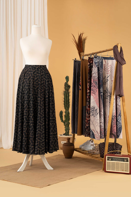 Geometric Print skirt - Modest Dresses, Abaya, Long Sleeve dress!