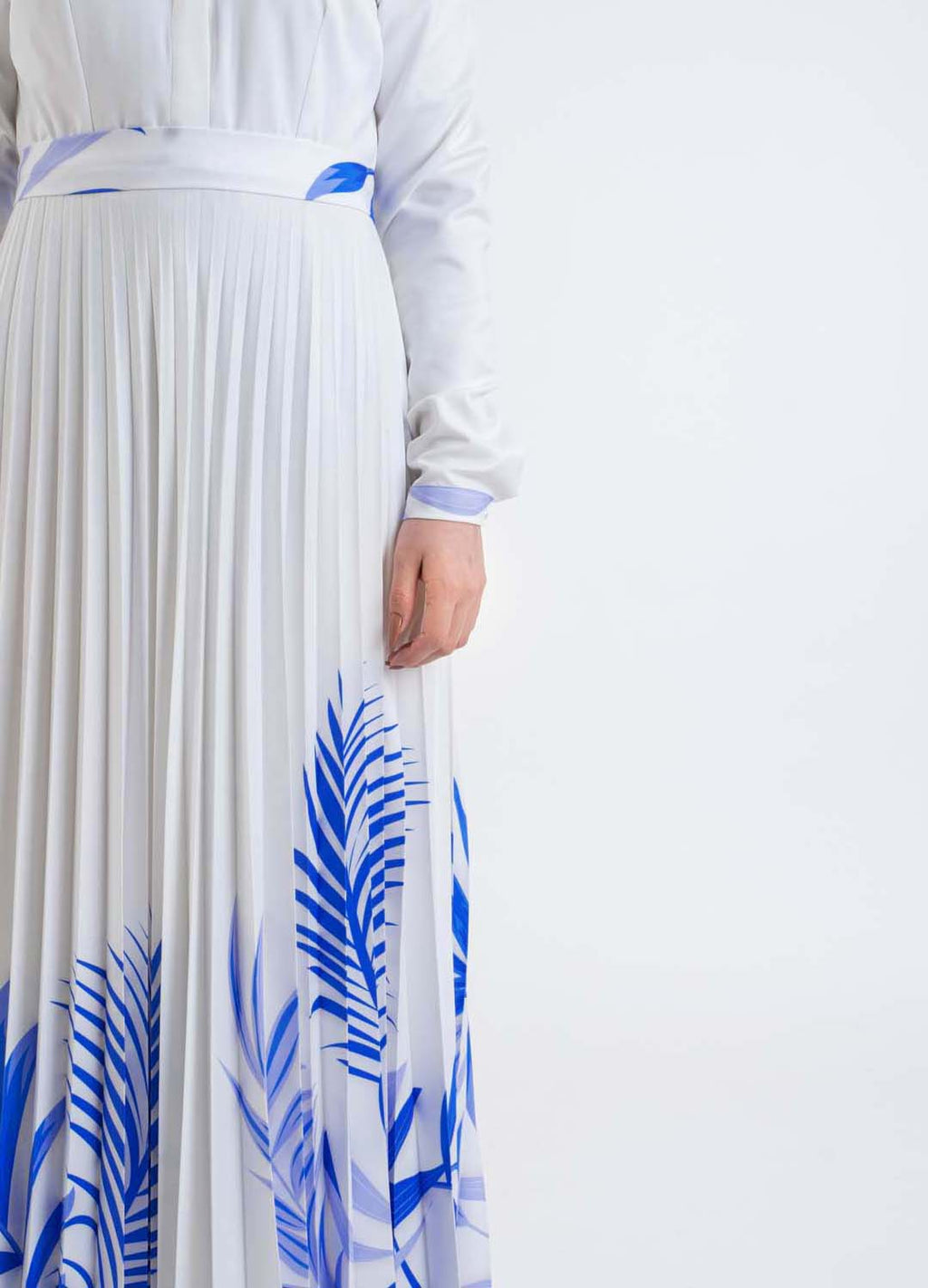 White Blue Palm Dress - Modest Dresses, Abaya, Long Sleeve dress!